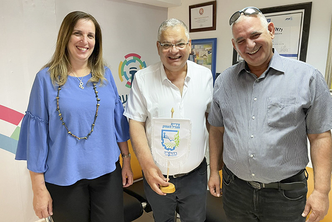 ניצן פורח במגדל העמק